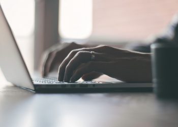 15 Types of Visual Content To Use in Your Content Marketing Strategy