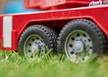 Elite Wheel and Tire