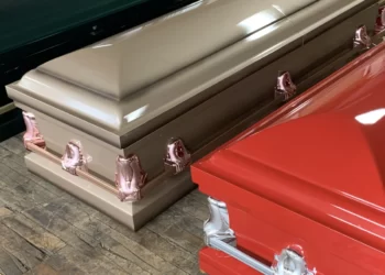Direct to consumer Casket Company Revolutionizing Industry
