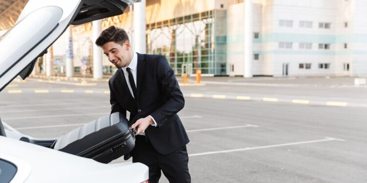 Airport Transfers in Dubai