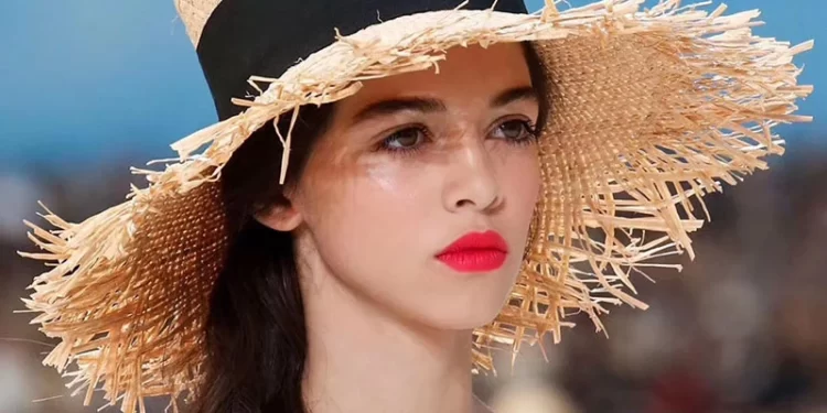 Bucket Hats for Beach Days Fun and Practical