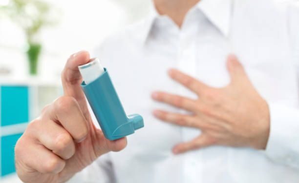 Please Tell Me How To Properly Use The Inhaler.