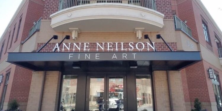 digital signage solutions