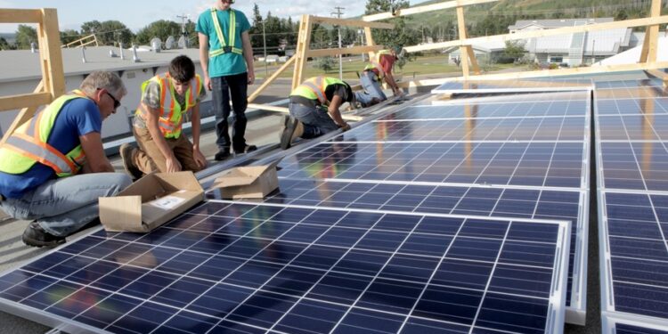 Solar Panel Recycling Market Share and Analysis 2023-2028