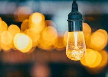 The Right Way To Read Your Electricity Bill