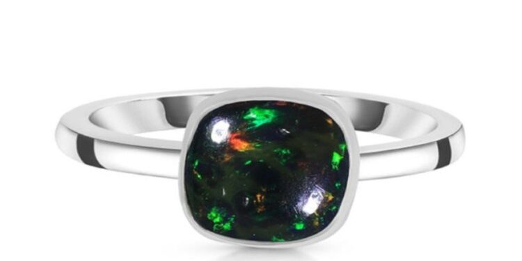 Nature's Palette: Black Opal Jewelry Inspired by Earth's Colors