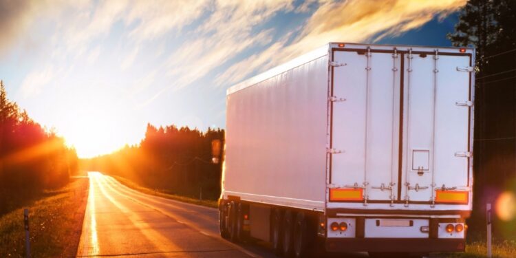 5 Key Steps to Successfully Launching a Transport Business in India