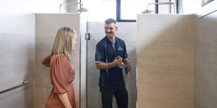 How Commercial-Plumbing Service Enhances Business Efficiency