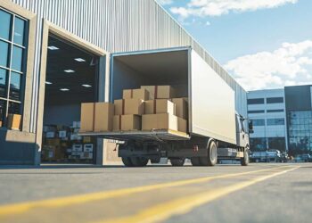 How Compliant Government Moving Services Handle End-of-Life Federal Records